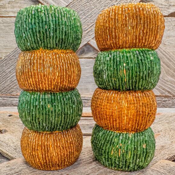 Gorgeous Beaded Green and Gold Holiday Napkin Rings - Set of 8 - 4 Green/4 Gold - Picture 3 of 6